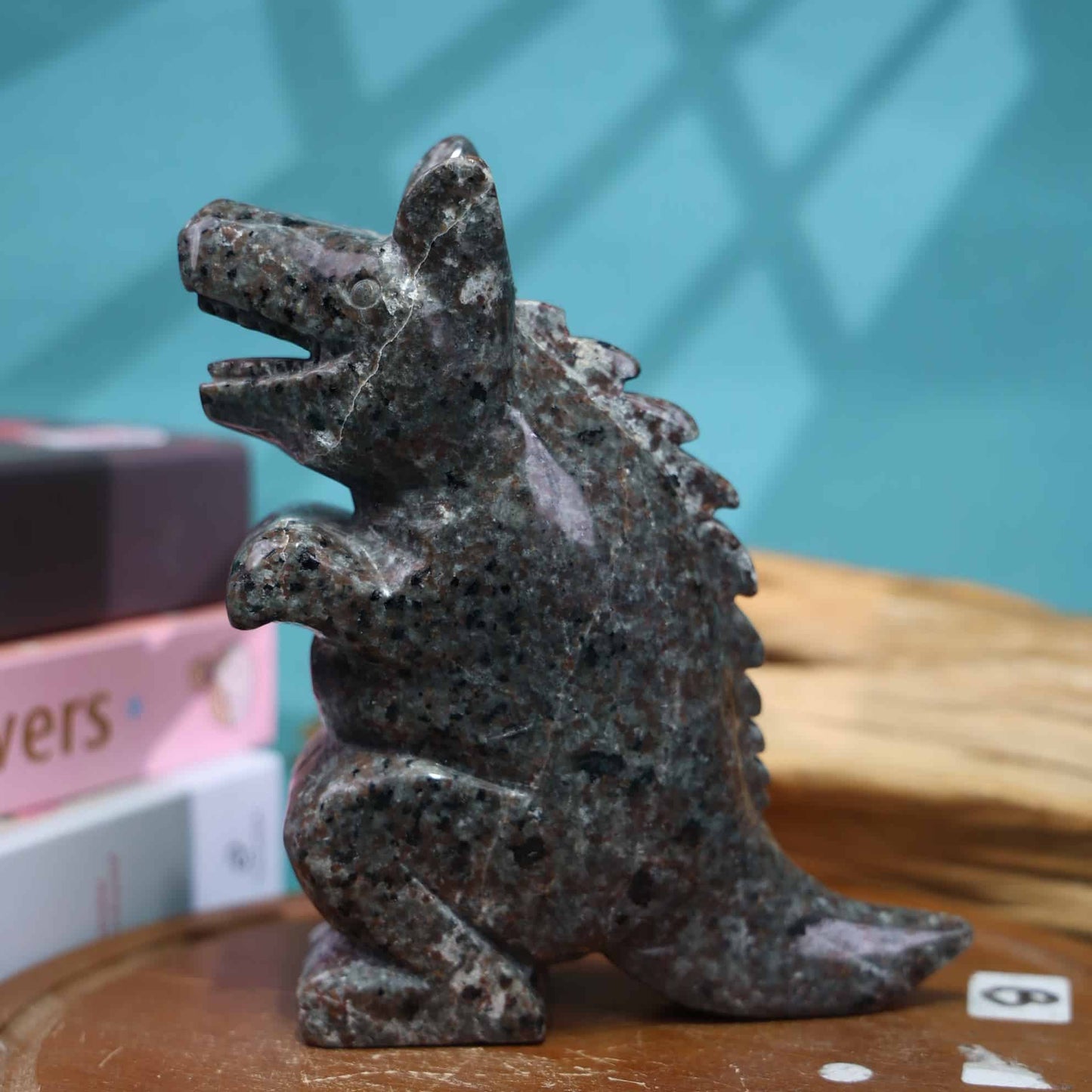 Yooperlite Dinosaur Carving