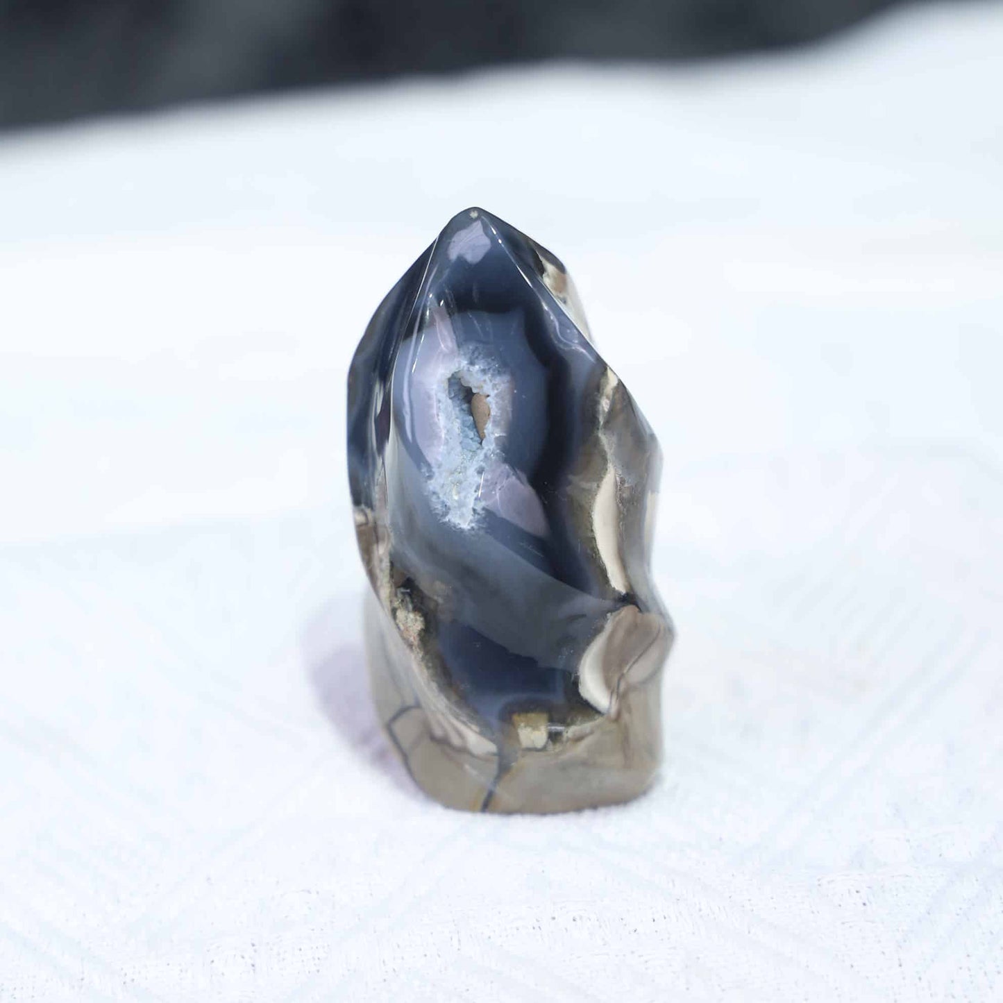 Volcano Agate Flame Carving