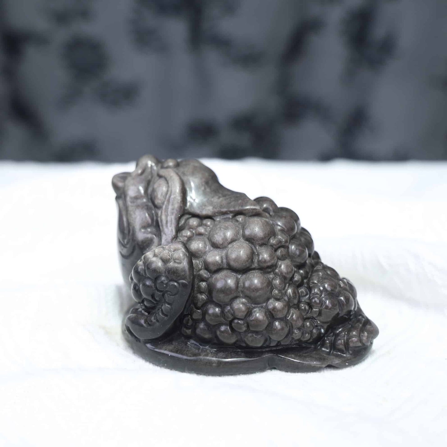 Silver Obsidian Money Toad
