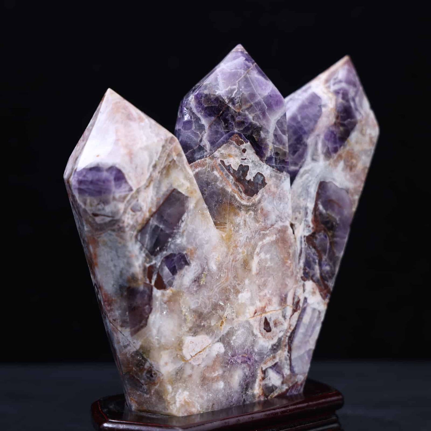 Dream Amethyst Three-point Tower