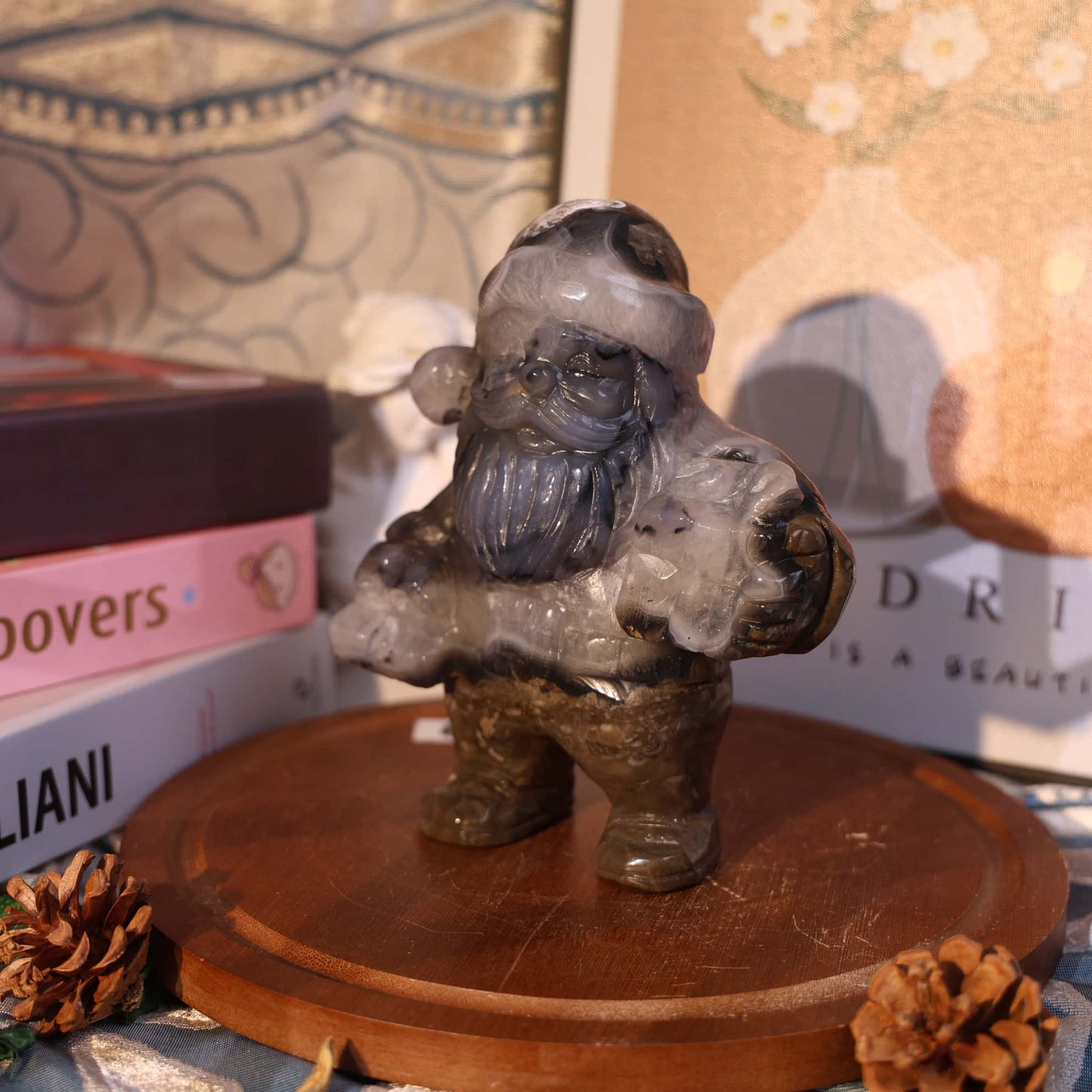 Volcano Agate Santa Carving #67