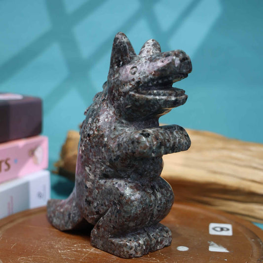 Yooperlite Dinosaur Carving