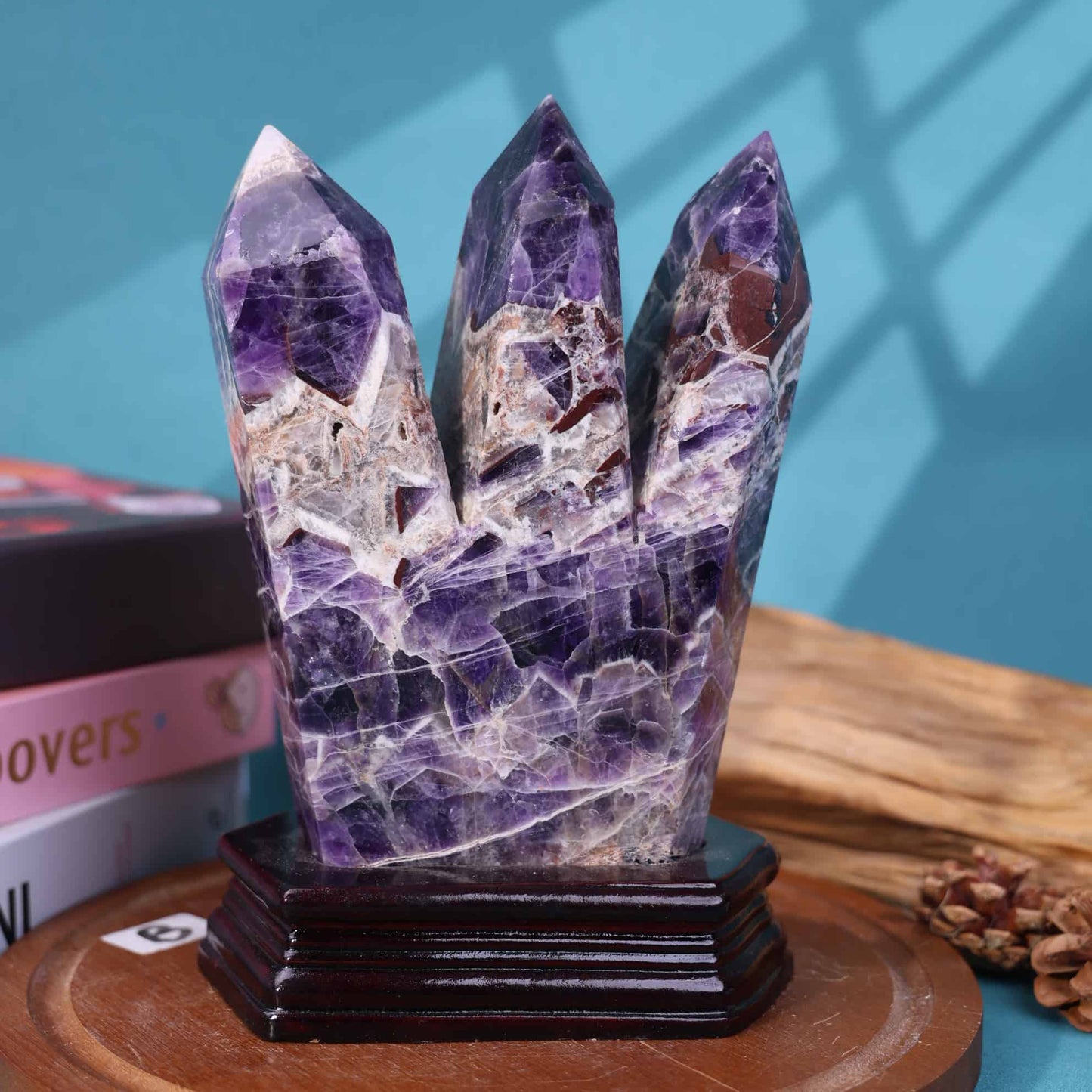 Dream Amethyst Three-point Tower