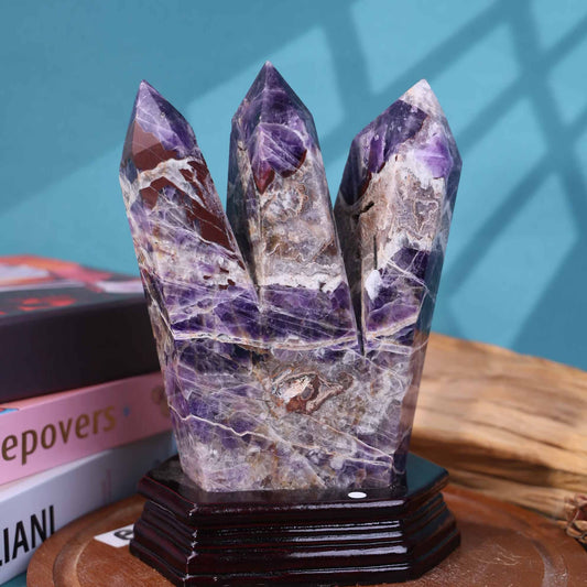 Dream Amethyst Three-point Tower