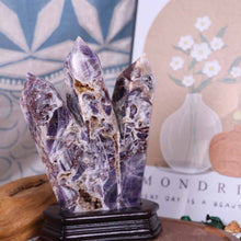 Dream Amethyst Three-point Tower