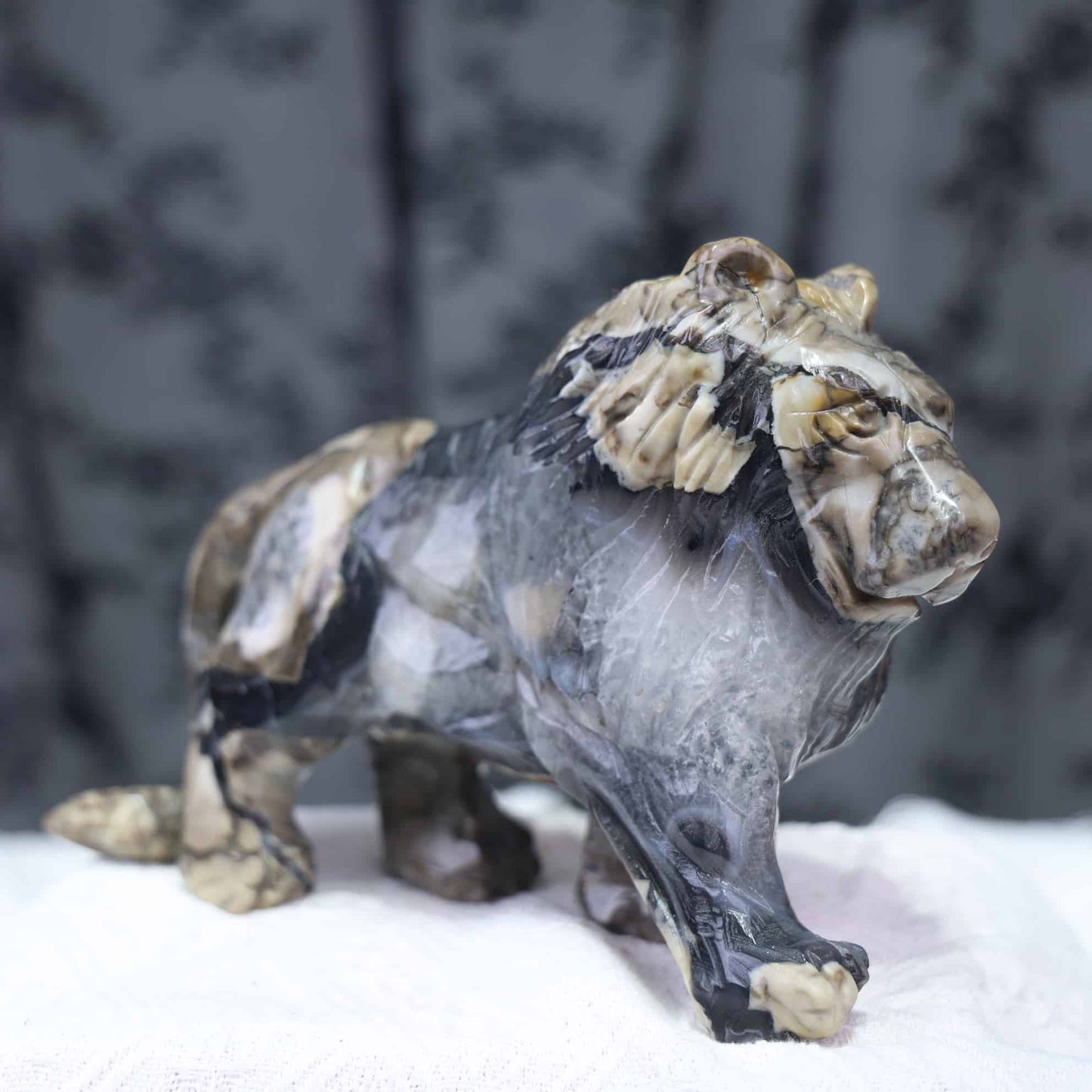 Volcano Agate Lion Carving