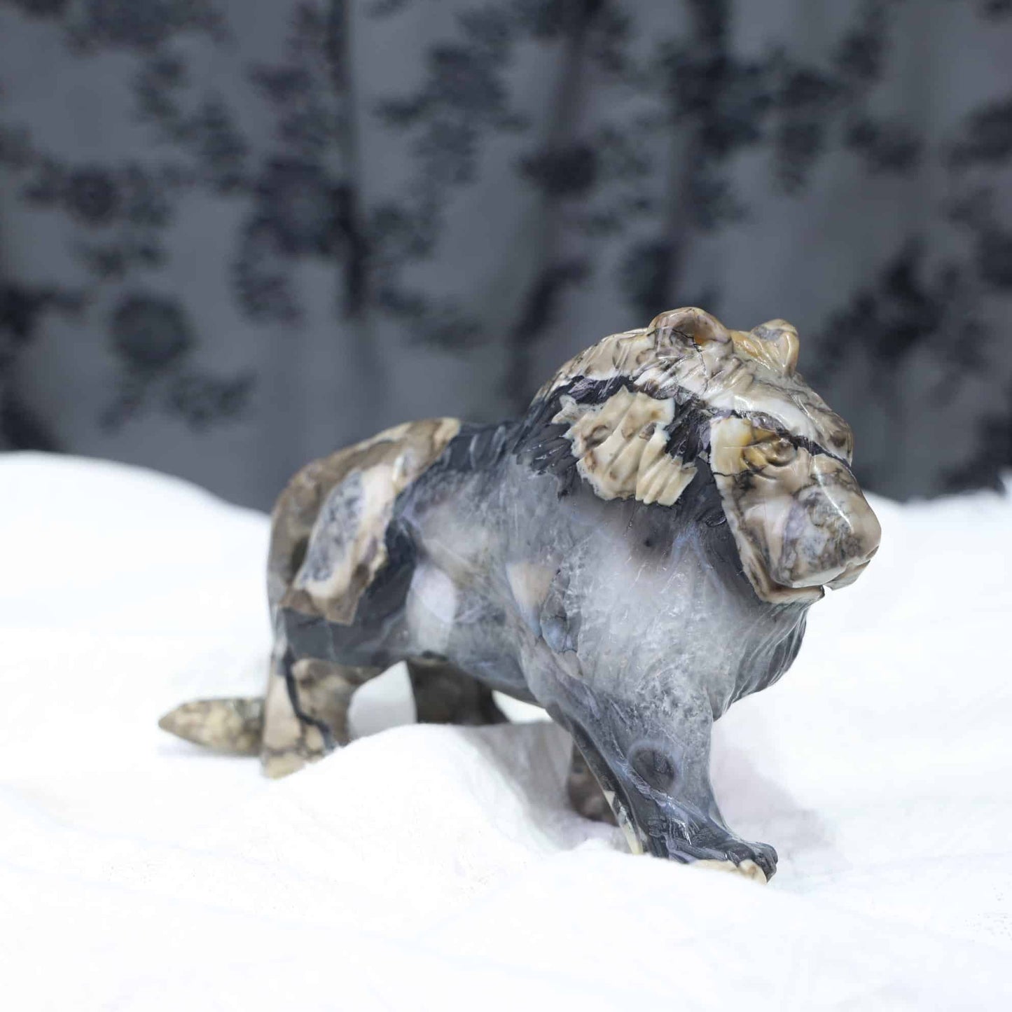 Volcano Agate Lion Carving
