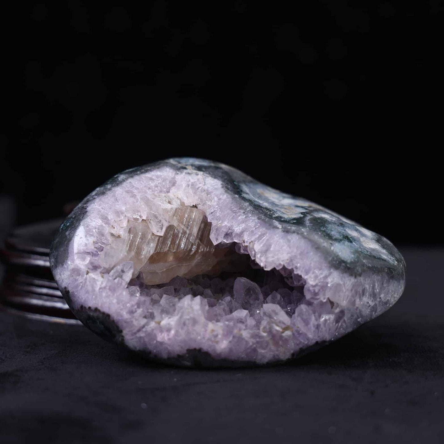 Amethyst Money Pocket