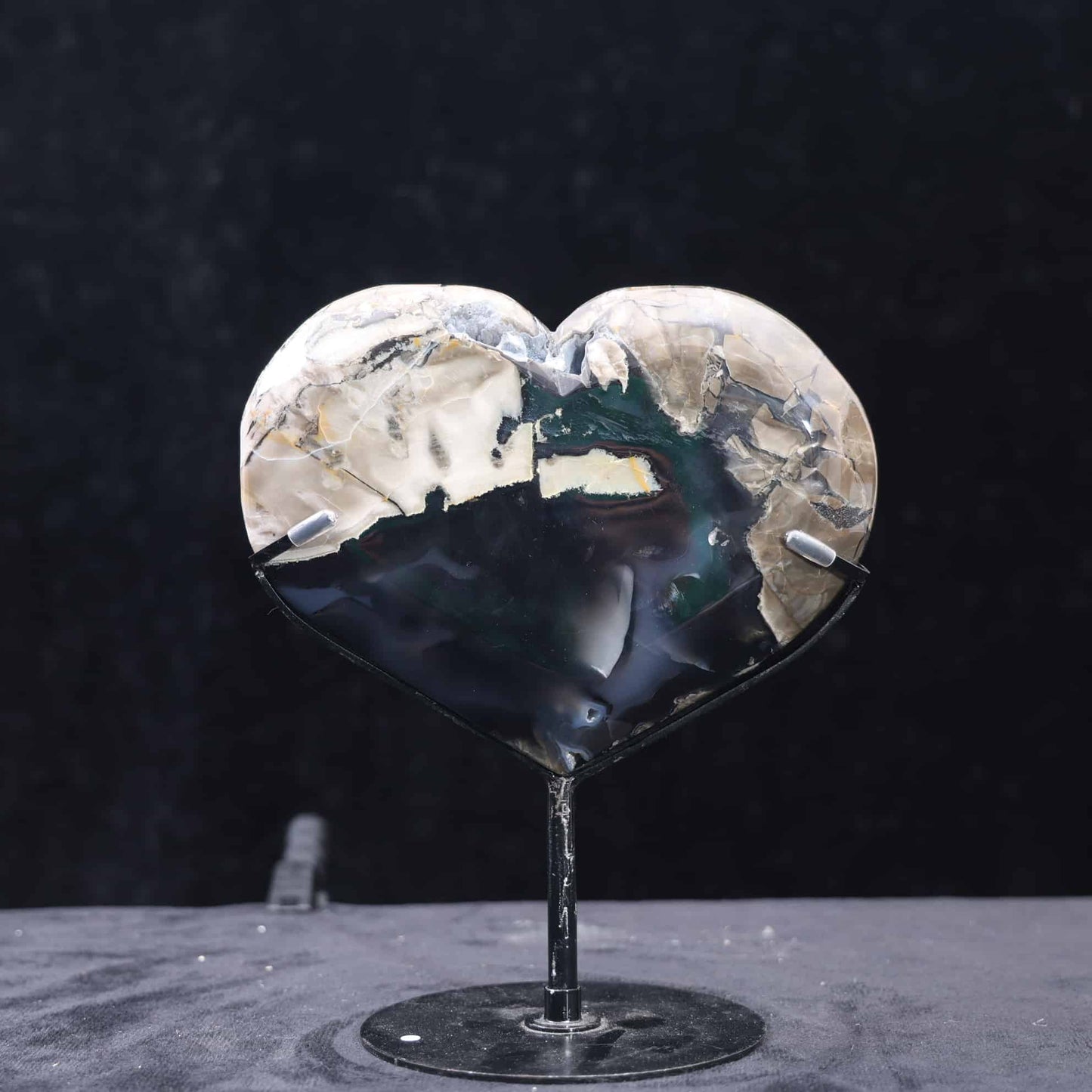 Volcano Agate Heart #77
