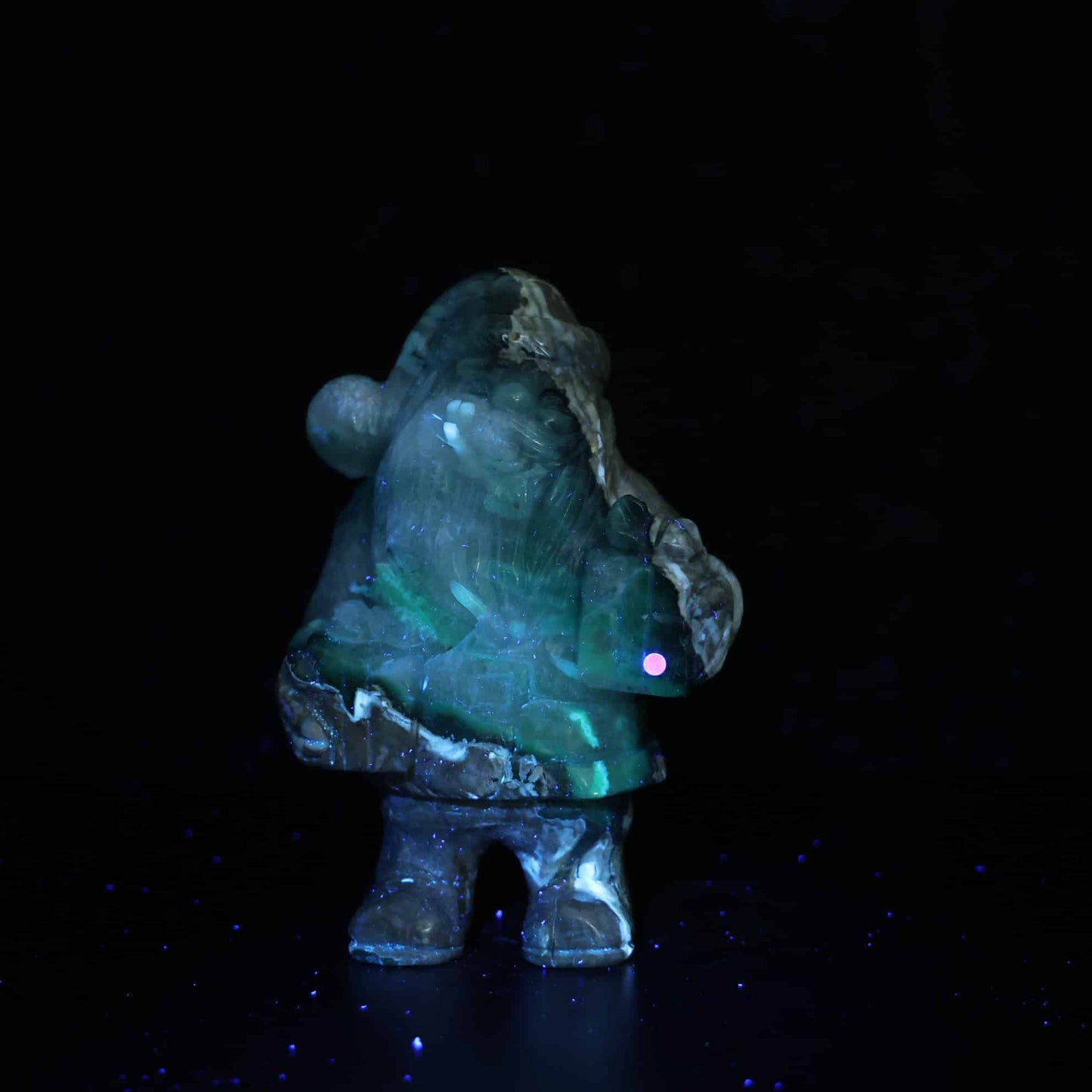 Volcano Agate Santa Carving