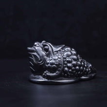 Silver Obsidian Money Toad