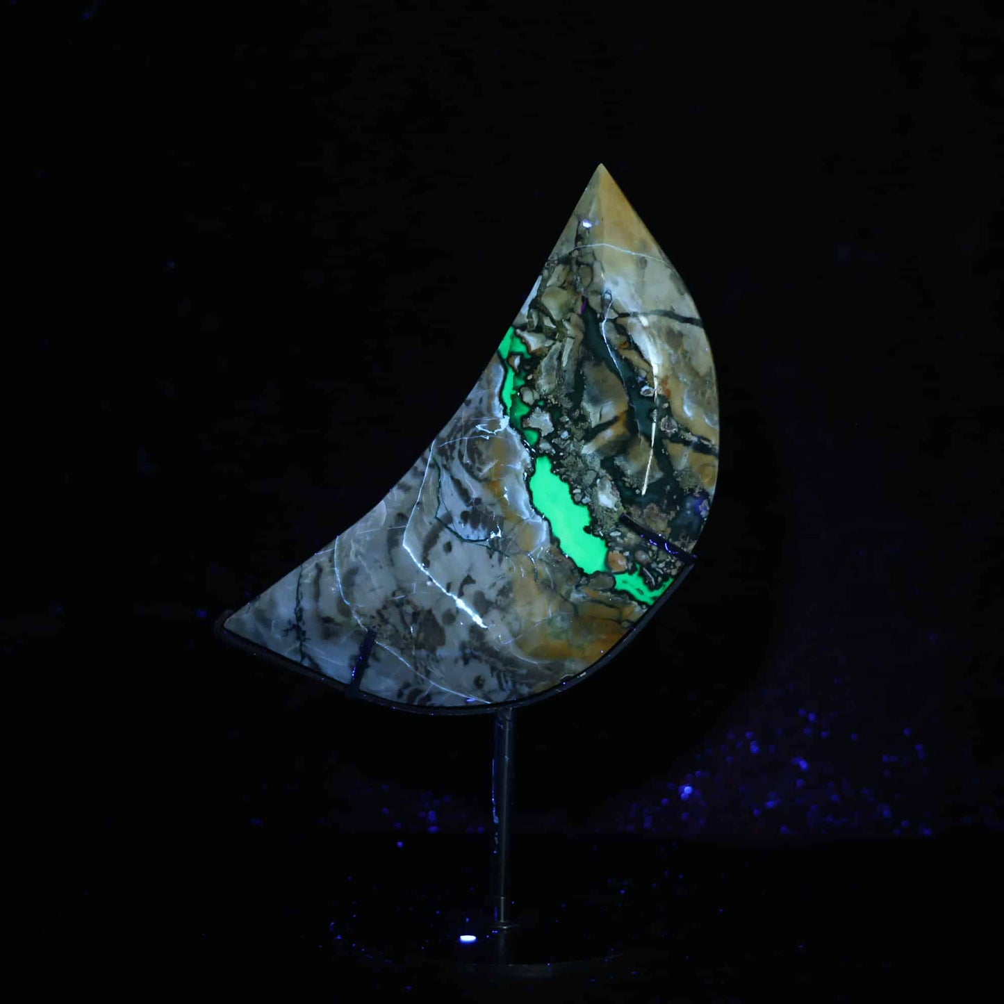 Volcano Agate Moon #63