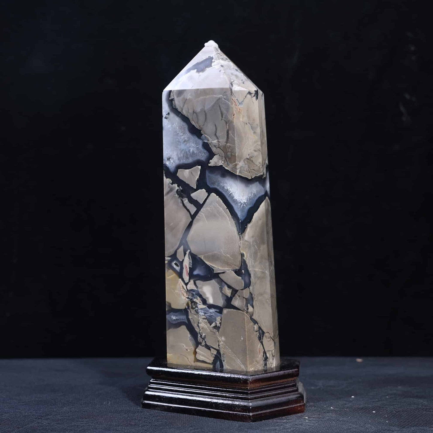 Volcano Agate  Tower